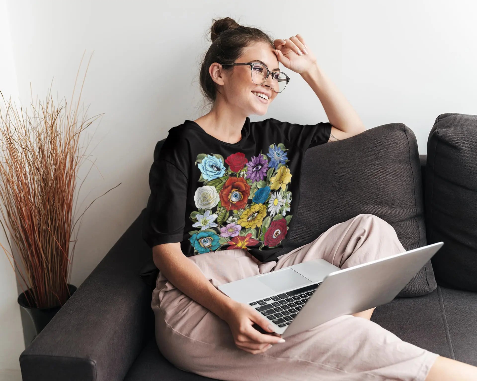 Evil Eye Flower Graphic tee Shirt, Hoodie Sweatshirt