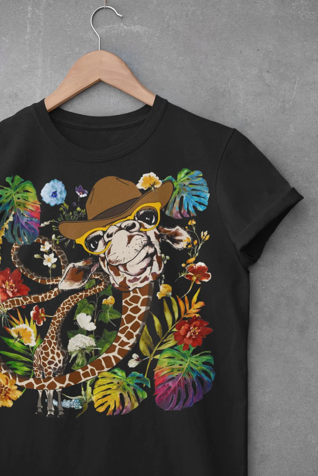 Giraffe Animal Graphic Tee Shirt, Hoodie Sweatshirt